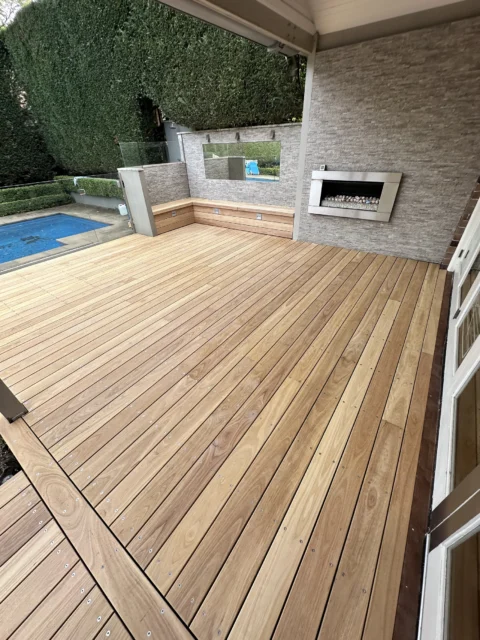 Balgowlah Merbau Deck & Screen Restoration