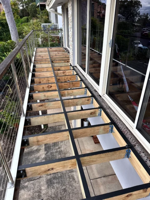 Bilgola Plateau Elevated Merbau Balcony Rebuild