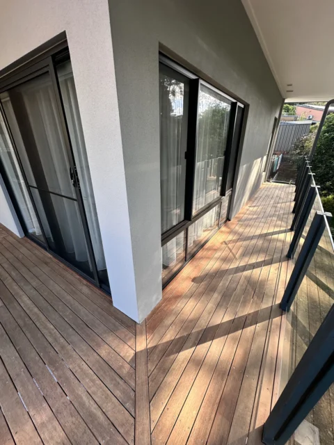 Castle Hill Jarrah Multi Level Restoration