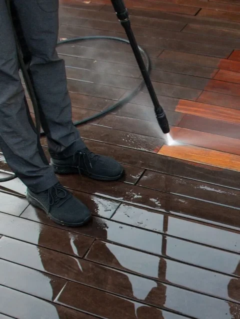 High pressure deck washing